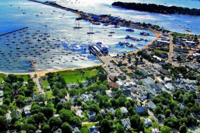 #1 Best 3hr Martha's Vineyard shared Island Tour from Oak Bluffs - A small-group van tour that stays conversational