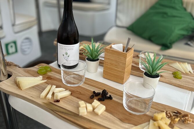1h Boat Trip + 2h Dockside Local Wine & Food Tasting - Canary Wines and Food Pairing: What to Expect