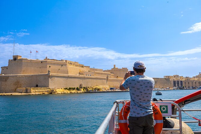 2-Day Hop-On Hop-Off Bus + Harbour Cruise Pass - Hop-On Hop-Off North & South buses: flexible sightseeing with a catch