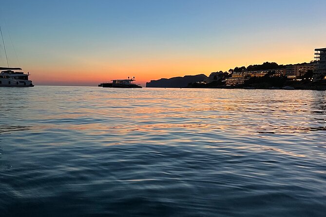 2 Hours Boat Rental in Santa Ponsa without License - Snorkeling gear and fridges: the small things that change the day