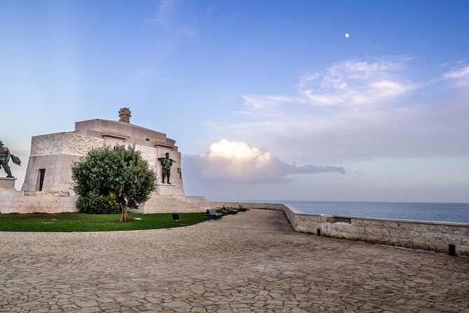 2 Hours Calessino/ Tuk tuk Tour to Syracuse and Ortigia Island - Basilica Santa Lucia al Sepolcro and the Caravaggio Painting (About 10 Minutes)