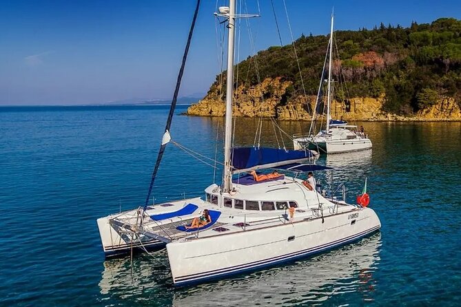 3-Catamaran from Cannigione to the islands of the Archipelago - Stop 3: Razzoli and Santa Maria, Plus Snorkel-Friendly Zones in the Park