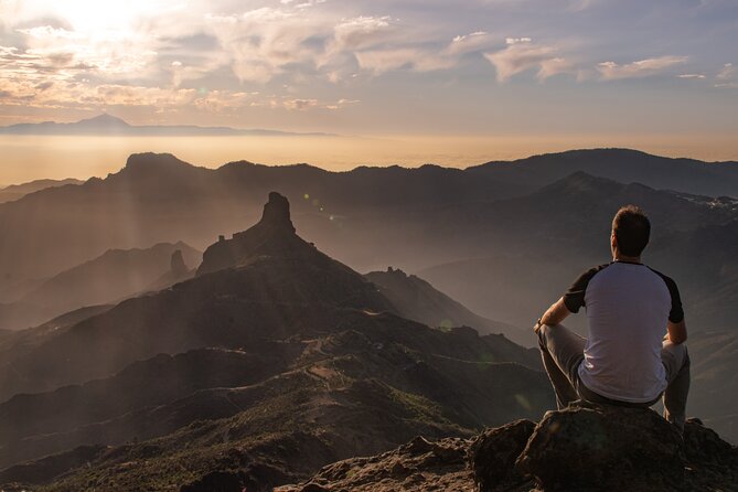 3-Hour Hiking Experience in Roque Nublo - Hotel Pickup, English-Speaking Guides, and the Small-Group Advantage