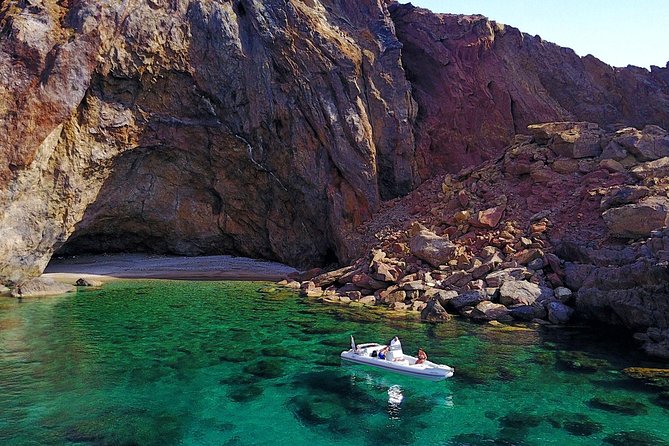 3 Hour Private Cruise – South Coastline Of Mykonos - Why This 3-Hour Mykonos Private Cruise Fits the Island Tempo