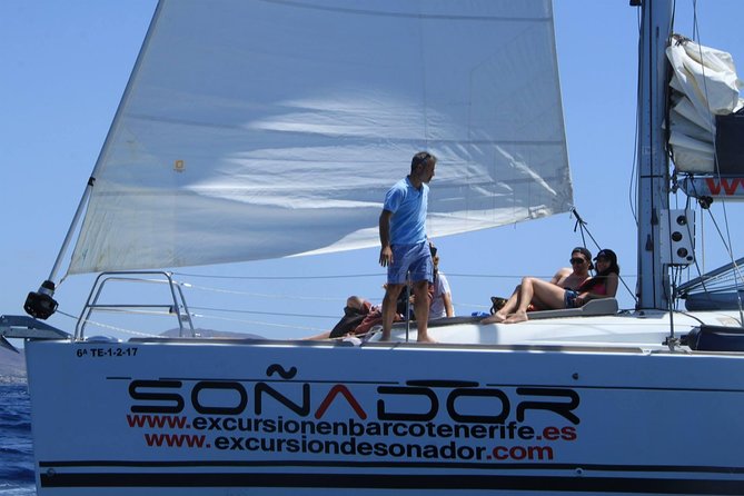 3 Hours All Inclusive Whale and Dolphin Whatching Yacht Trip - Food, drinks, and the service that makes the day easy