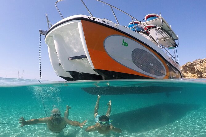 3 Hours by Boat with Paddle Surf Course, Snorkel and more - SUP basics taught on real time, not just on land