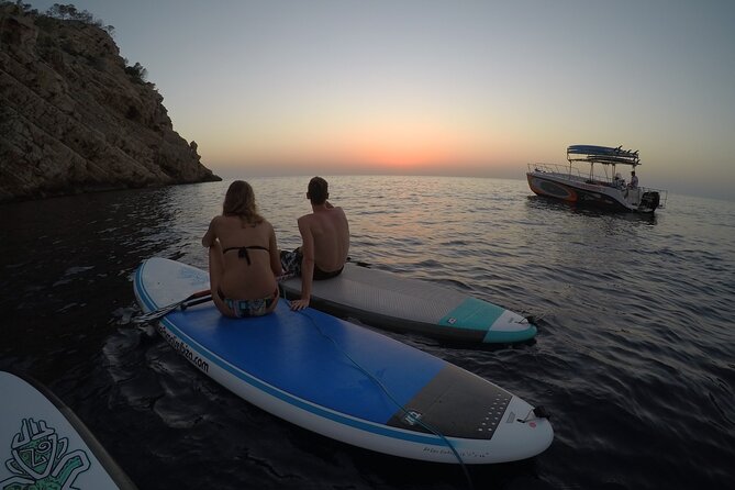 3 Hours by Boat with Paddle Surf Course, Snorkel and more - GoPro photo report plus drinks and fruit: the value play
