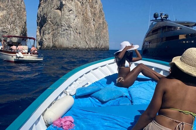 3 Hours Private Boat Tour of Capri with Pasta and Prosecco - Key Stops You’ll Actually Remember