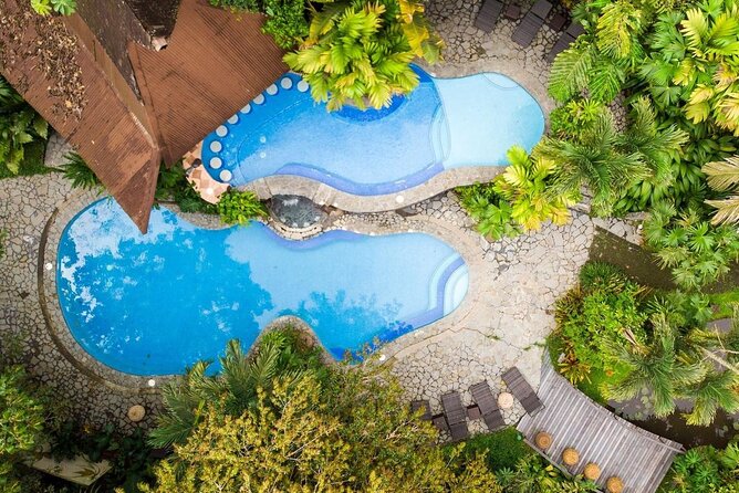 3 in 1 Combo: La Fortuna Waterfall, Hanging Bridges, Thermal Spa from San José - 6:30 am logistics: drive time, comfort, and small-group reality