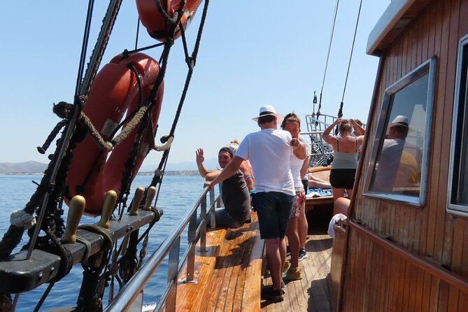 3 Island Cruise Tour in Kos Island with Personalized Audio Guide - The personalized smartphone audio guide: use it like a map