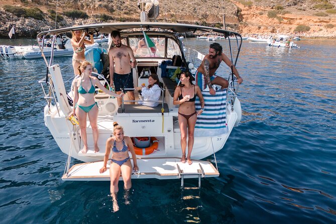 4 hours by Boat from Castellammare del Golfo to Zingaro and Scopello - From Castellammare del Golfo to the cave pass: what the first minutes feel like