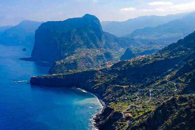 4x4 Jeep Tour to East & Northeast of Madeira - Off-road on old Royal paths between Faial and Santana