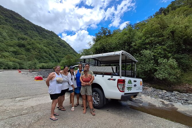 4x4 Safari HEREAKIMANU Tour in the Heart of Tahiti - Into the Papenoo Valley: Long Track Time and Lots of Photo Moments