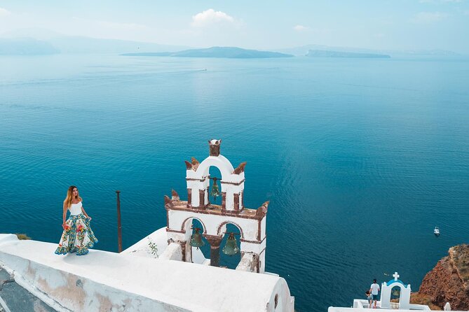 5-hour Private Guided Tour of Santorini - Comfort and included extras that make the day easier