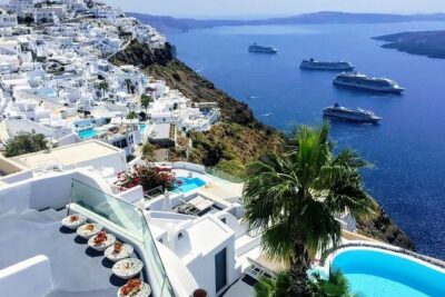 6-Hour Private Best of Santorini Experience - Oia for real time: churches, white houses, and a full hour to wander