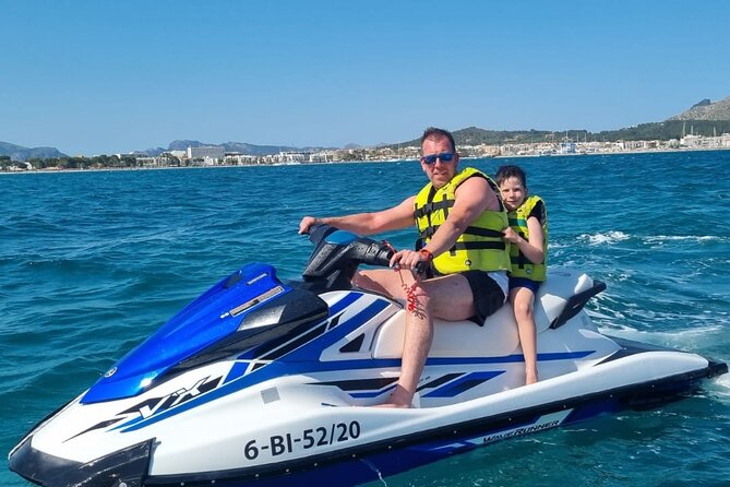 60 minutes Jetski Rental in Alcudia Bay - Photos: nice souvenir or extra expense?