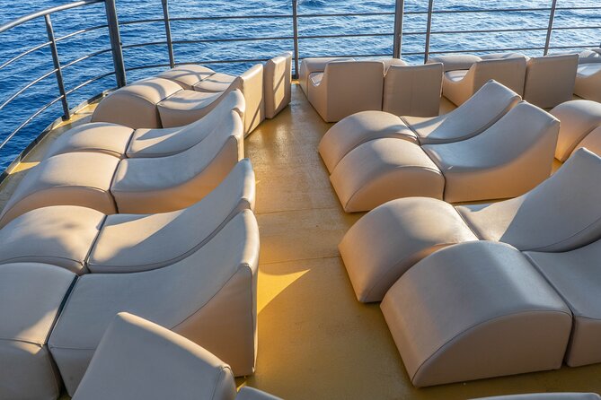 8-hour tour of the La Maddalena Archipelago Ponte VIP - Porto della Madonna and the Natural Pools: 90 minutes of sea time