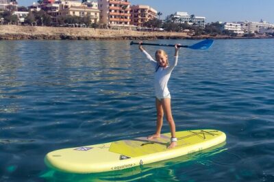 90' Stand Up Paddle tour in a small group in Cala Ratjada - Your Guide Matters: Small-Group Coaching With Leo