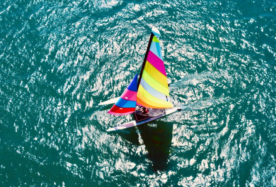 Alcudia: 1-Hour Catamaran Experience with Monitor for 2 - Riding the Hobie 16: speed, thermal winds, and real comfort