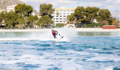 Alcudia: 30-Minute Jet Ski Adventure for Beginners & Photos - Where You Meet: Getting Ready at Alcudiajets (and What Happens Next)