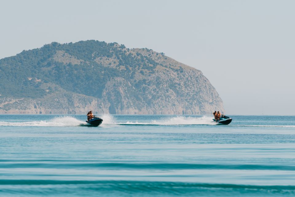 Alcudia: Jet Ski Tour to Lighthouse Island with photos - How the Guided Ride Works With a Small Group