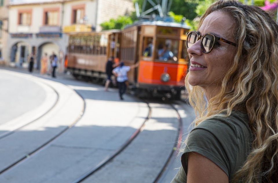 Alcudia/Marratxi: Valldemossa & Soller Tour by Tram & Bus - Valldemossa at Your Own Pace: Streets, Monastery Option, and the Chopin Connection