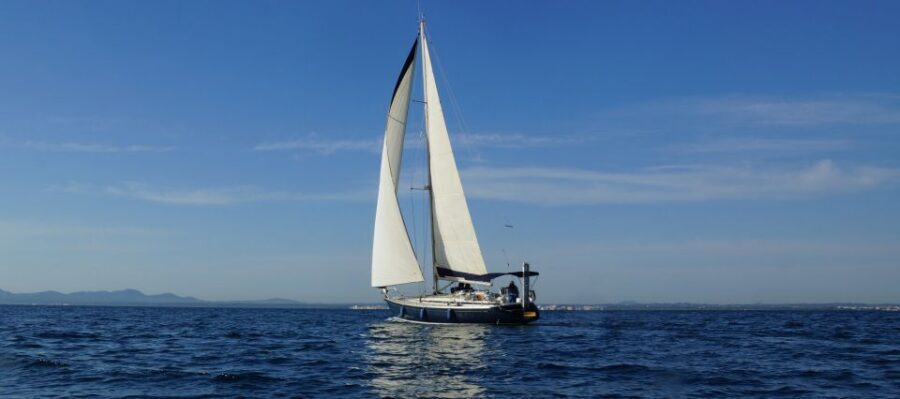 Alcudia: Sailing Yacht Excursion with Wine & Tapas - Sailing Along Mallorca’s North Coast, With Cap de Formentor as the Goal