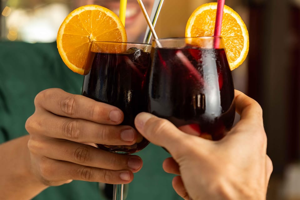 Alcudia: Self-Guided Gourmet Tapas and Wine Tour - Should you book it?