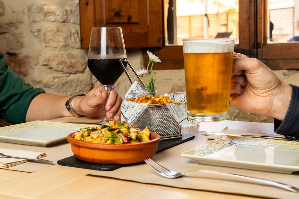 Alcudia: Self-Guided Gourmet Tapas and Wine Tour - Your start point at Básico Gastro Bar (and why it matters)