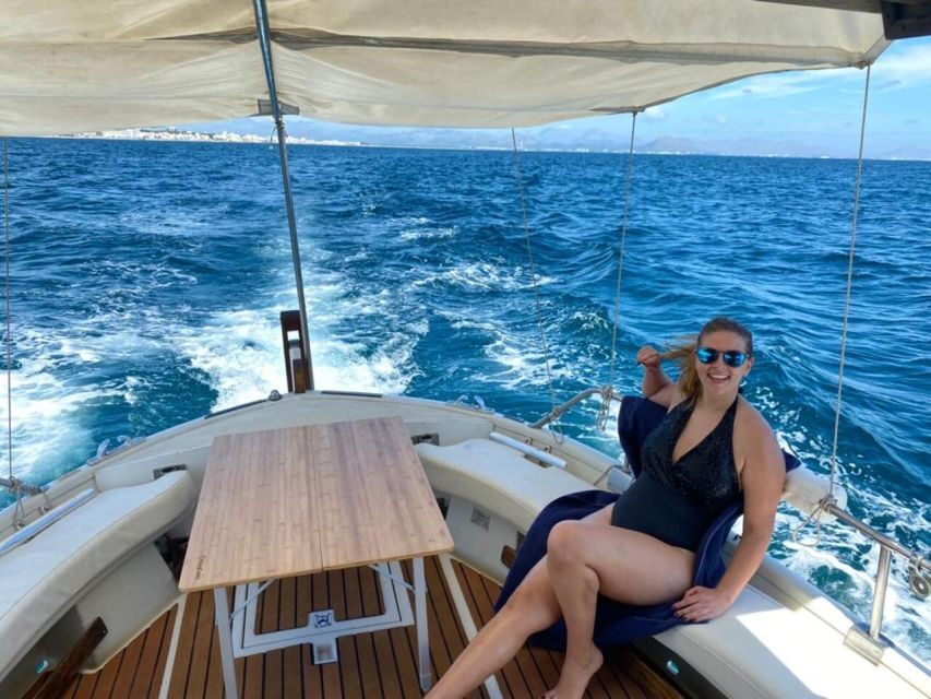 Alcudia: Traditional Wooden Boat Trip with Snorkeling - Food and Drinks Onboard: A Small-Boat Meal That Feels Local