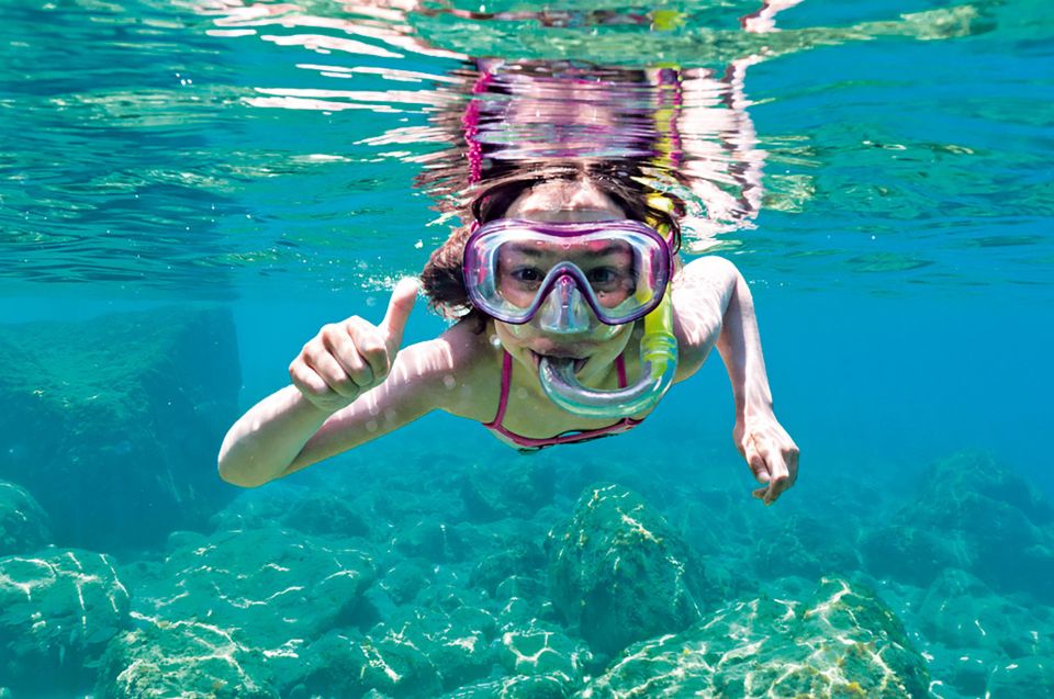 Alcudia: Trip to Formentor Beach - The first swim stop: when the water turns seriously clear
