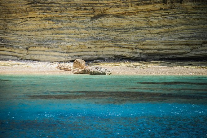 All inclusive day sailing tour from Naxos to the small cyclades - Photos as a souvenir: capturing the day without the hassle
