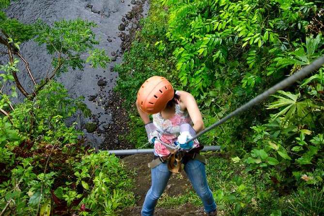 Arenal Volcano Combination Tour: Zipline, Tubing and Hot Springs - Maleku Village at the river: 20 minutes of medicine, traditions, and context