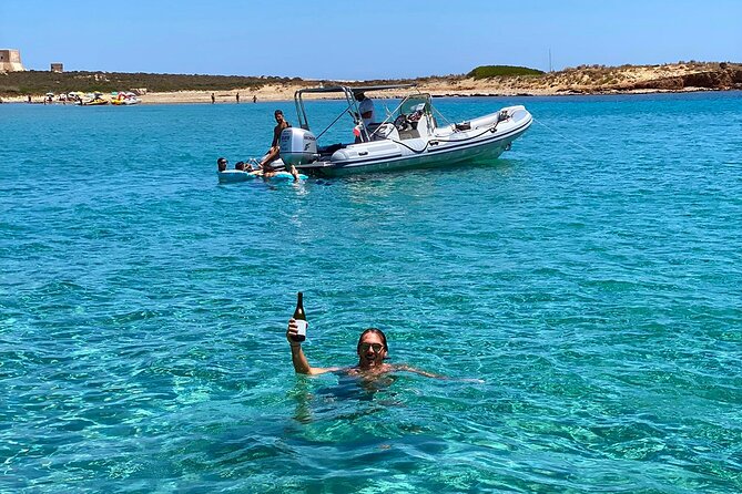 Avola: Vendicari Capopassero Group Boat Tour and Aperitif - Stop 1: Lido di Noto’s White Rocks (your quick warm-up)