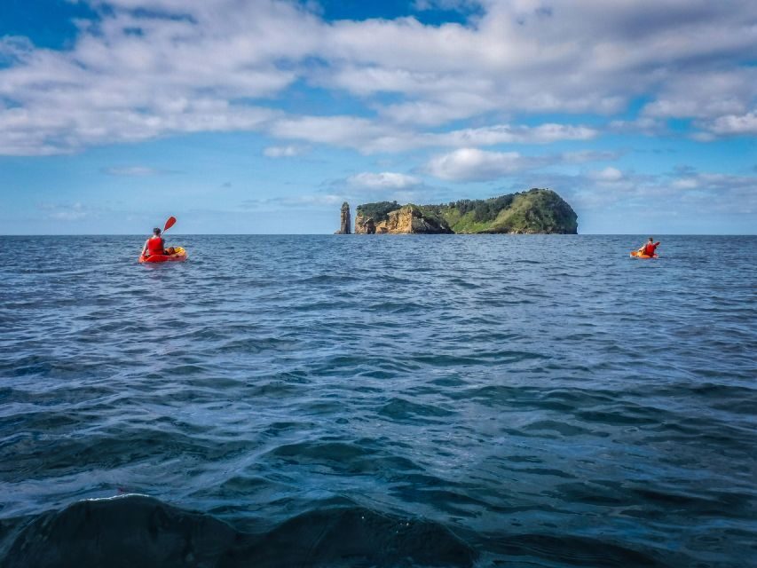 Azores: Vila Franca do Campo Islet Kayaking Experience - Marina de Vila Franca do Campo: Meet, Get Fitted, and Learn Your Paddle