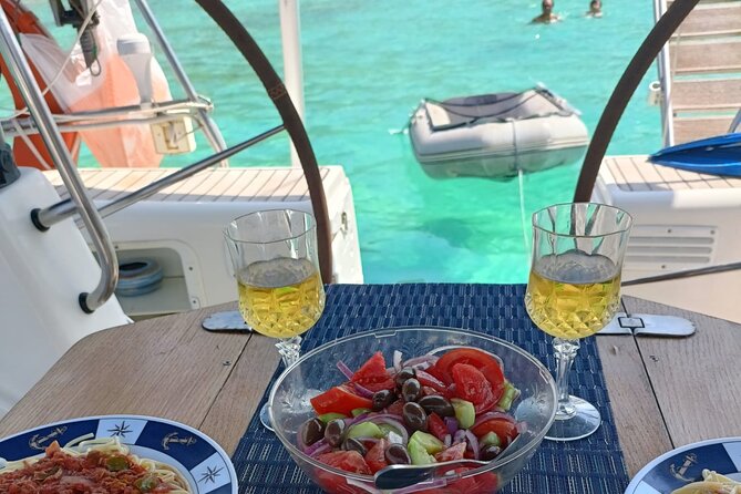 Balos Shared Catamaran Cruise (small groups up to 10 or 22ppl) - Getting to the Catamaran in Chania and Handling Timing