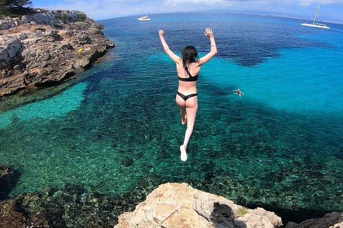 Beach Tours Mallorca. The Happy Vans. - Who This Tour Fits Best (And Who Might Not)