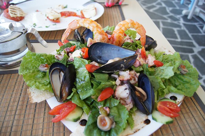 Best Corfu Tour with Boat Trip & Old Town for Cruise Passengers - One Hour at Paleokastritsa Beach (and the Boat Choice)