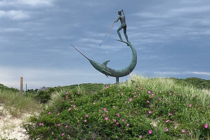 Best of Martha's Vineyard 3 hour Full-Island Tour - Aquinnah Cliffs and the Lighthouse Break: Short Stop, Big Reward