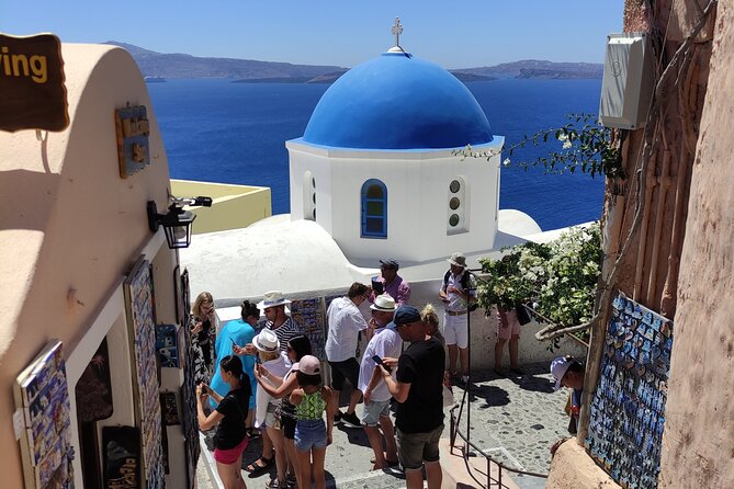 Best of Santorini: 3-hour Private Tour with a Local Guide - Logistics that can save your day: cable car, late ships, and meeting points