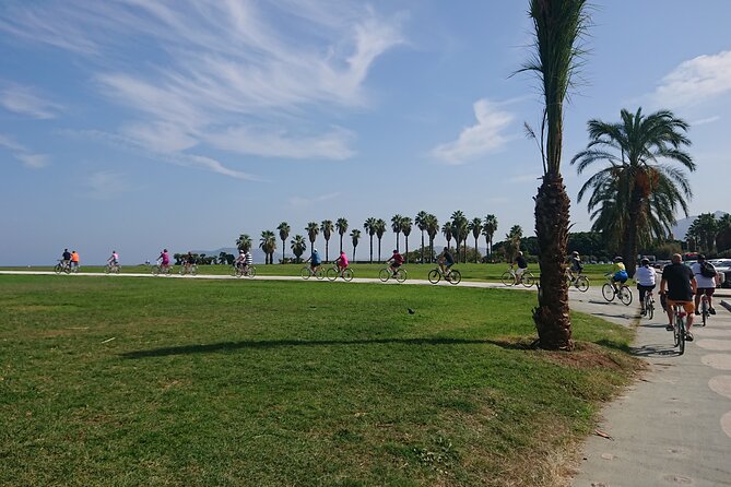 Bike tour of the historic center of Palermo with tasting - Piazza Castelnuovo: switching from old Palermo to modern Palermo