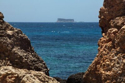 Blue Grotto and Marsaxlokk Half-Day Tour from Valletta - Marsaxlokk Harbour: Market Browsing With Real Fisherman Life