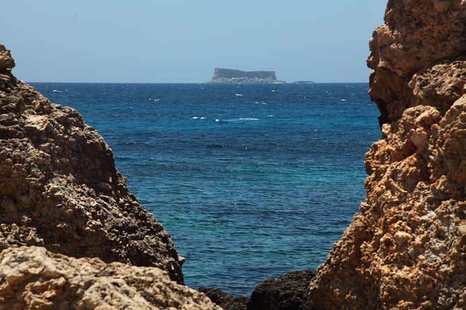 Blue Grotto and Marsaxlokk Half-Day Tour from Valletta - Marsaxlokk Harbour: Market Browsing With Real Fisherman Life