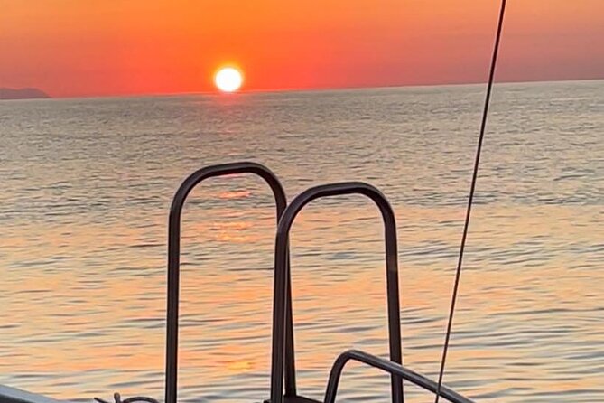 Boat excursion along the coast of Cefalù - Aperitivo Aboard: Prosecco, Snacks, and the End-of-Trip Glow