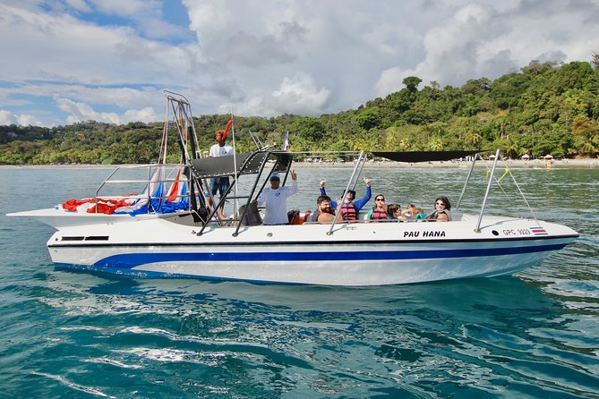 Boat Parasailing with Aguas Azules - The Boat Ride Logistics: Who Goes Where and How Turns Work