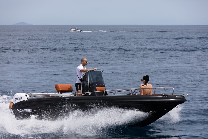 Boat Rental in Santorini License Free - The boat handling experience: easy control, clear guidance