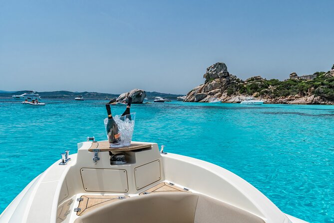 Boat rental with skipper in the La Maddalena Archipelago - Where you start in Palau (and how flexible the day can be)
