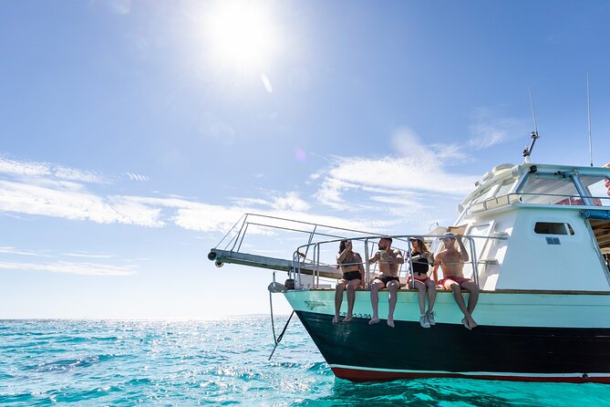 Boat Tour 2 hour in Palma Bay - Where to meet: Playa S’Arenal is the key