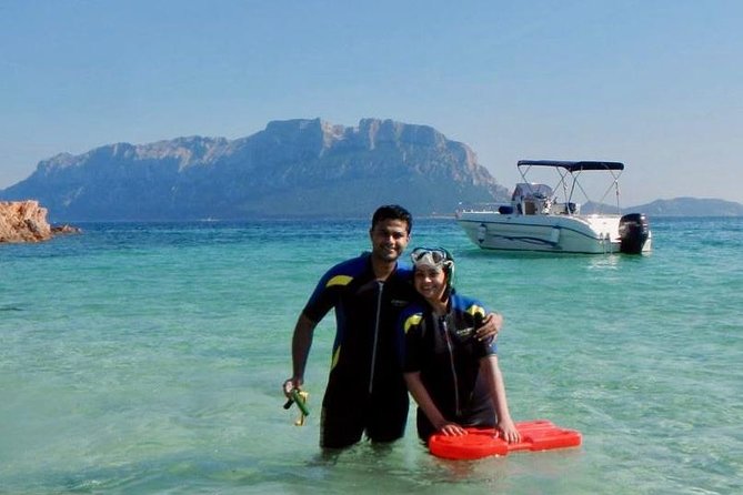 Boat Tour and Snorkeling Golfo di Olbia Private up to 6 people - On-board snacks and Sardinian wine: the break that feels like part of the trip