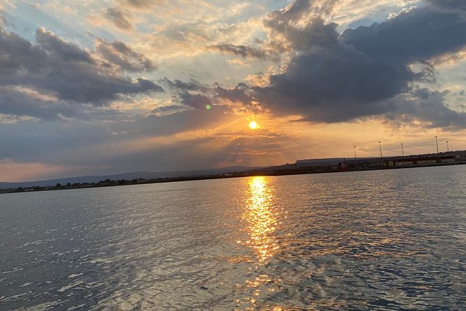 Boat tour Ortigia, sea caves and Pillirina 2h - Key highlights you’ll care about